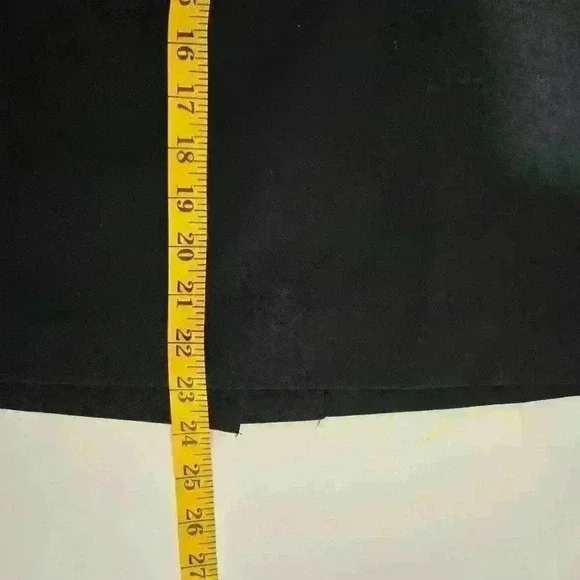 Talbots Petites 2 Piece Lined Skirt Suit Set 100% wool - Black - Business suit - Picture 10 of 10